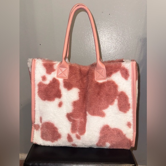 Never used fuzzy pink cow print tote - Picture 1 of 3